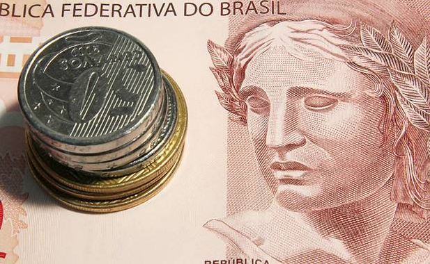 Atividade econômica no Brasil frustra expectativas e tem queda em maio